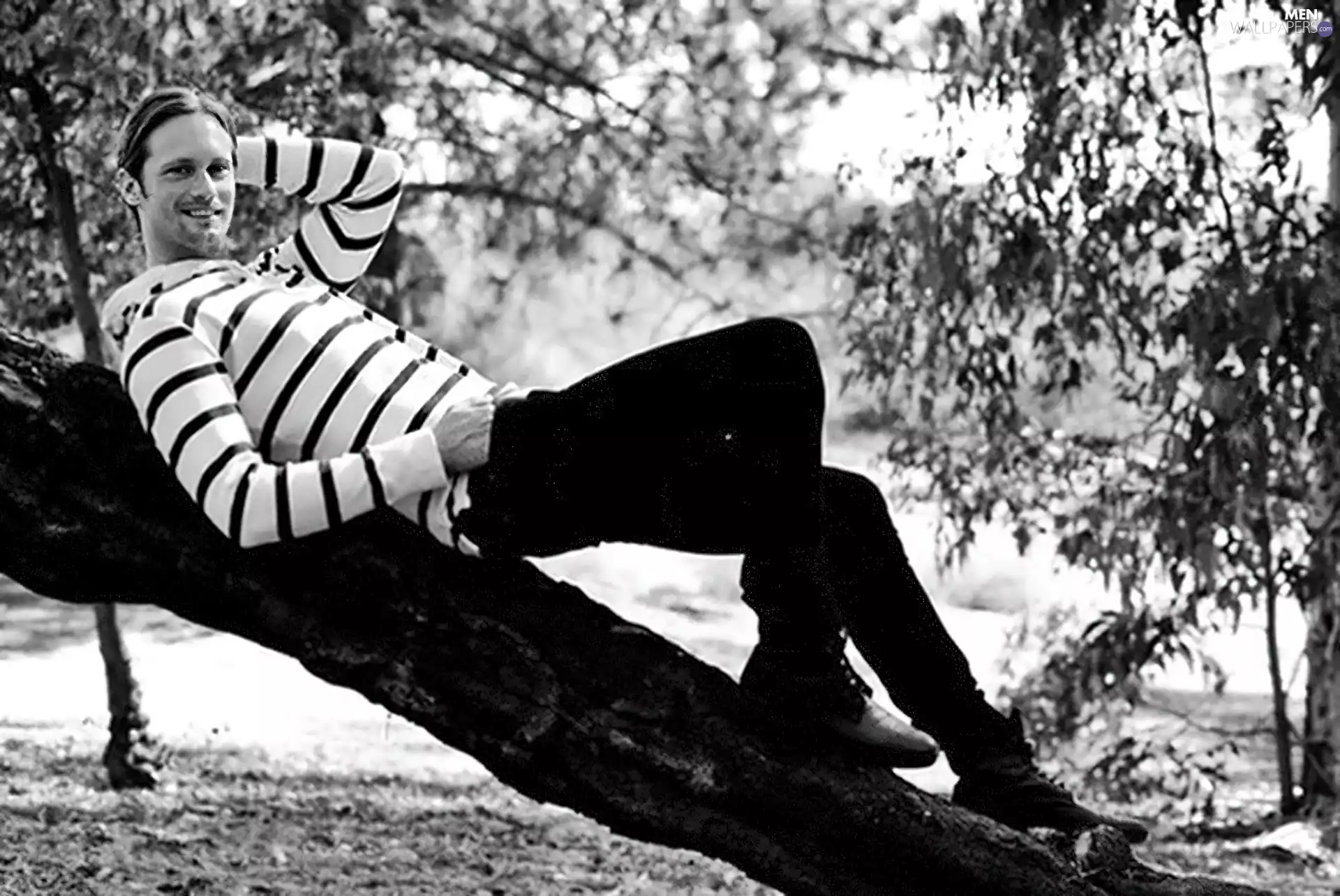 Alexander Skarsgard, trees