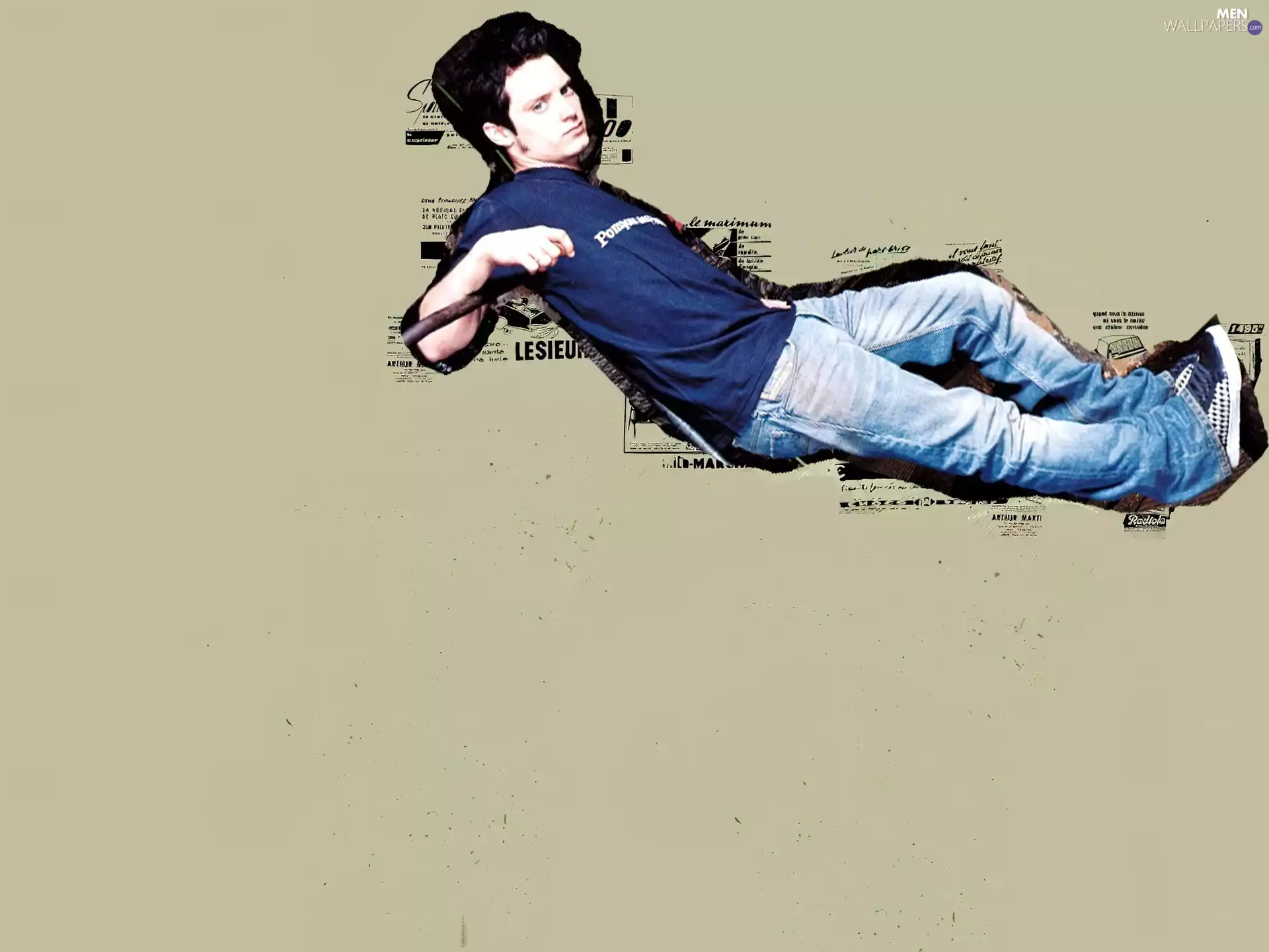 jeans, Elijah Wood, blue t-shirt