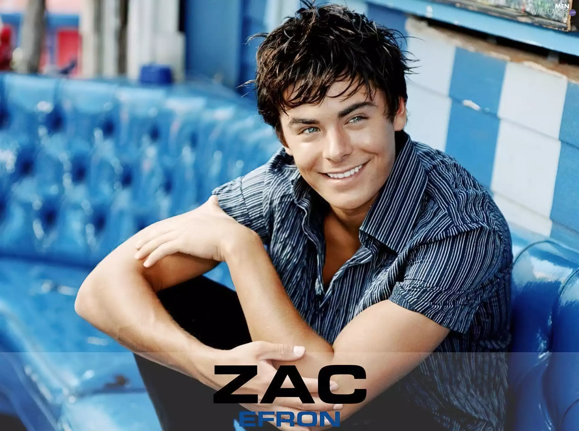 Sofa, Zac Efron, Blue