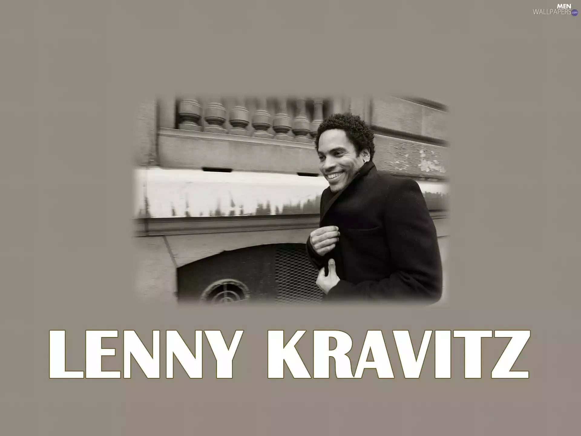 singer, Lenny Kravitz, Cloak