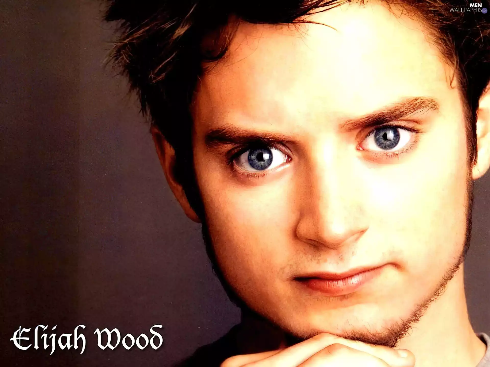 beard, Elijah Wood, Blue eyes