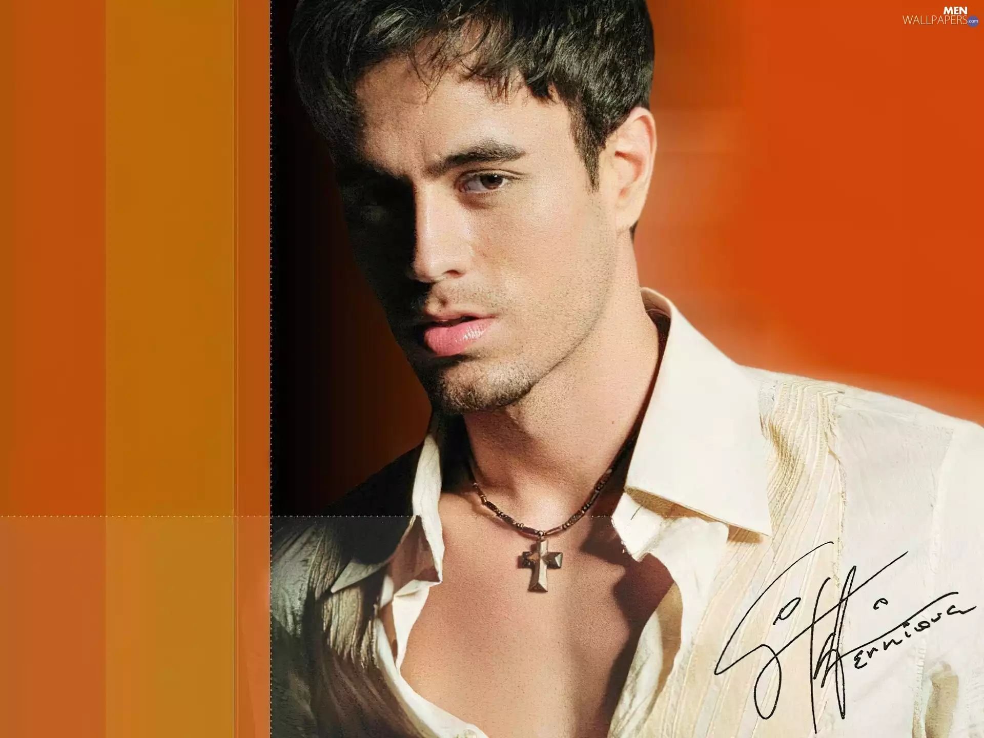Enrique Iglesias, cross