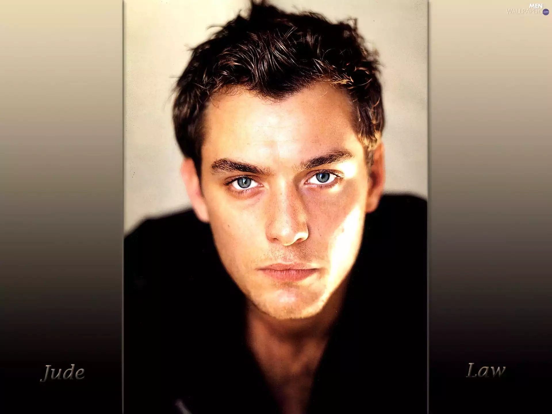 Jude Law, Blue eyes