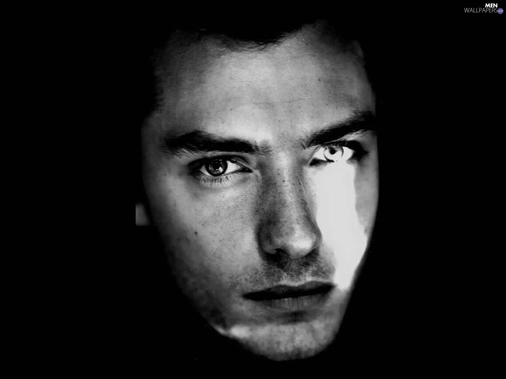 Jude Law, bright eyes