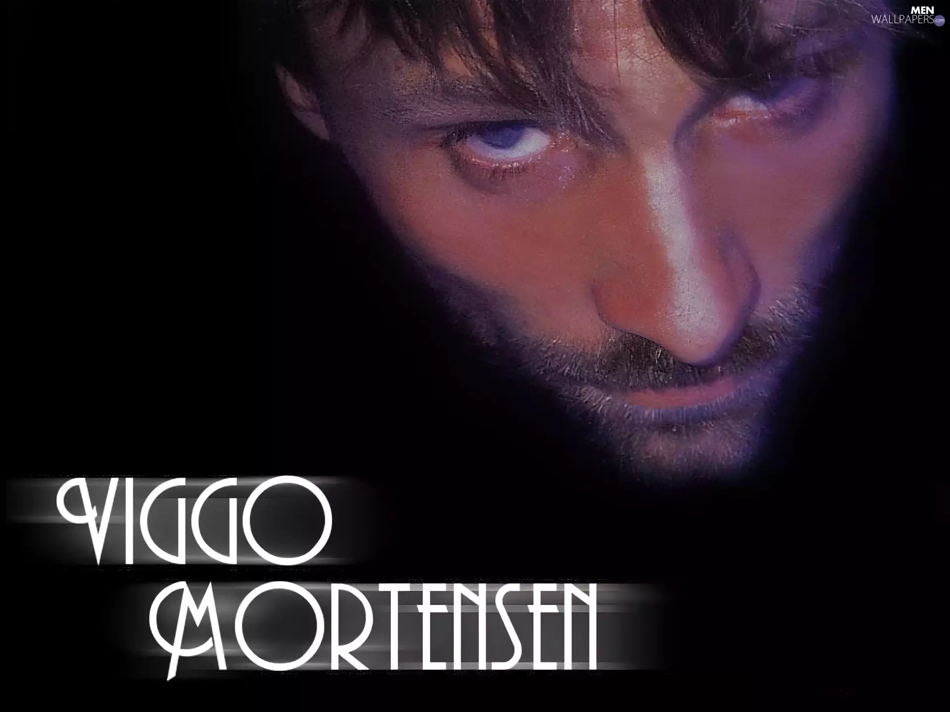 Viggo Mortensen, Blue eyes