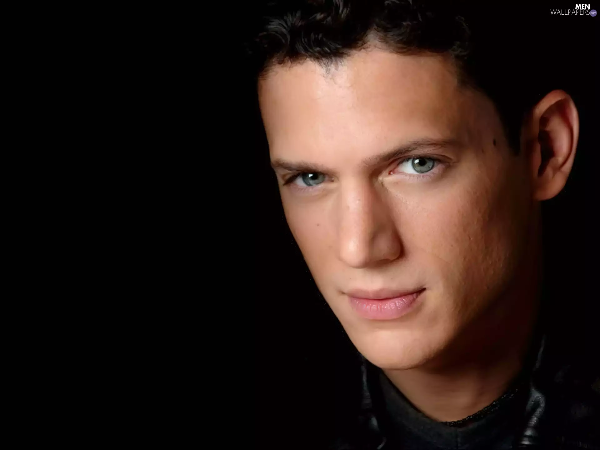Wentworth Miller, Blue eyes