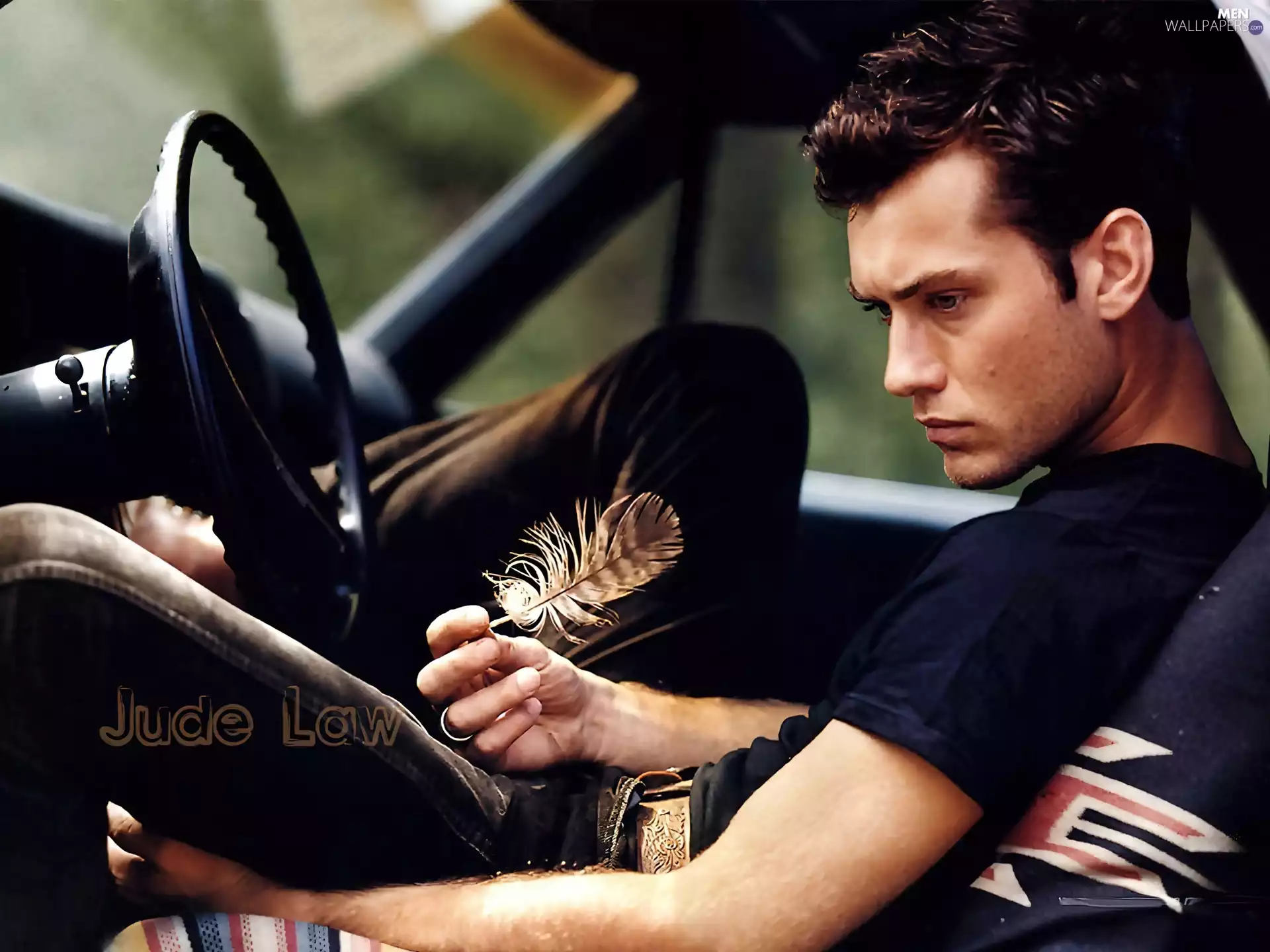 driver, Jude Law, feather