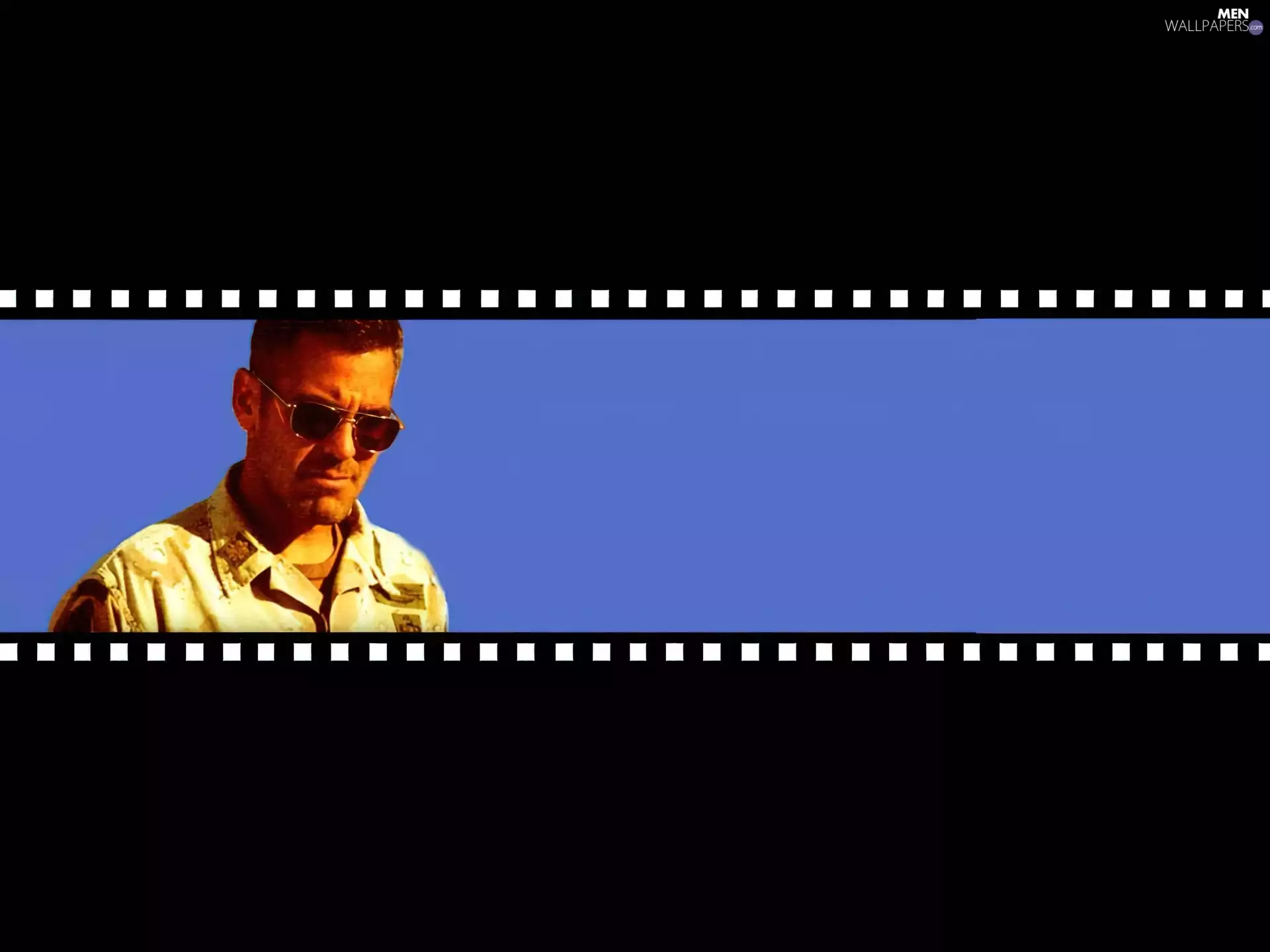 George Clooney, Glasses