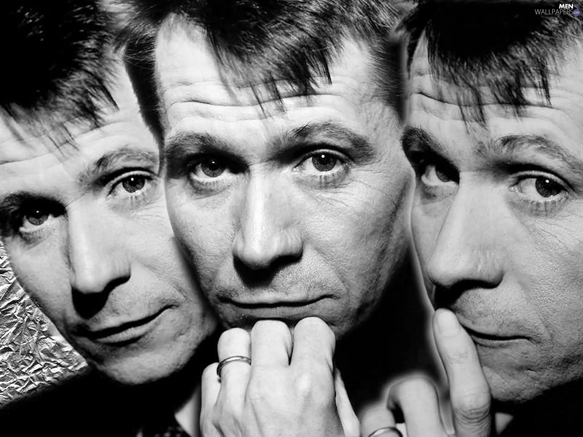 ring, Gary Oldman, hand