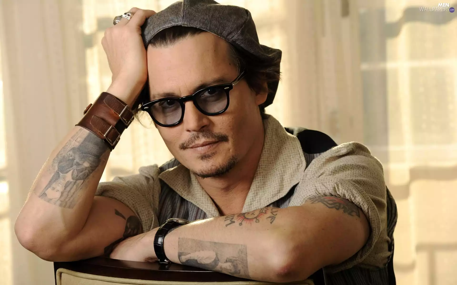 Hat, actor, tattoos, Johny Depp, a man, Glasses, Smile