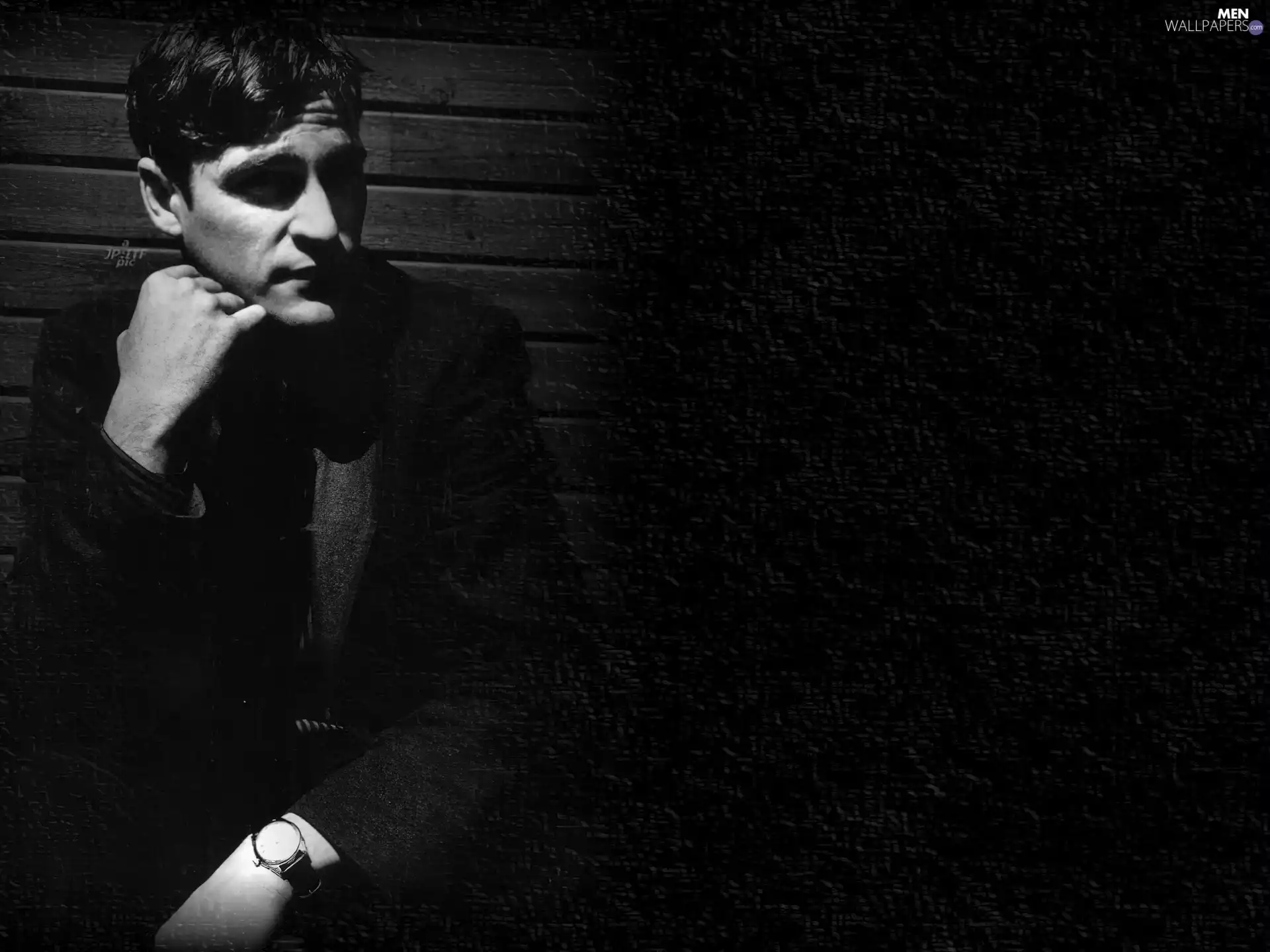 Joaquin Phoenix, Watch