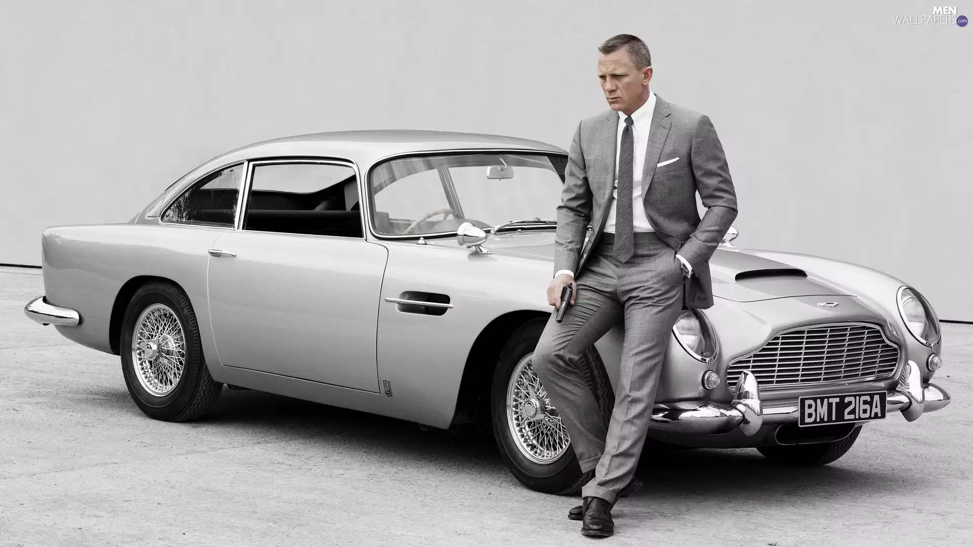 actor, silver, Aston Martin DB5, Daniel Craig