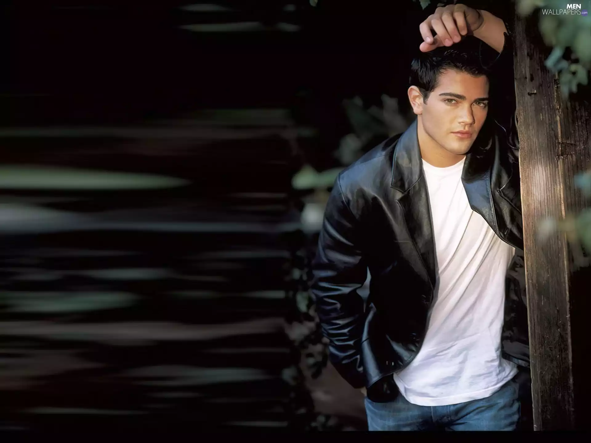 White shirt, Jesse Metcalfe, Black jacked