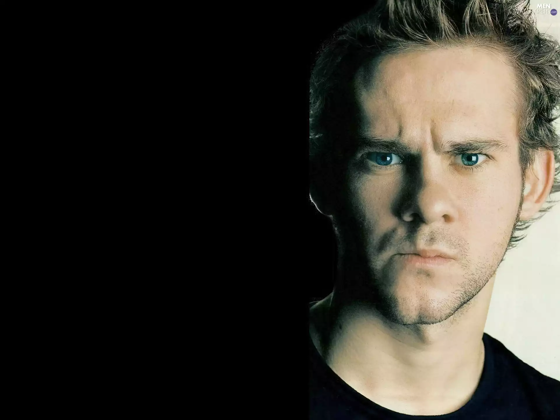 Light hair, Dominic Monaghan, Blue eyes