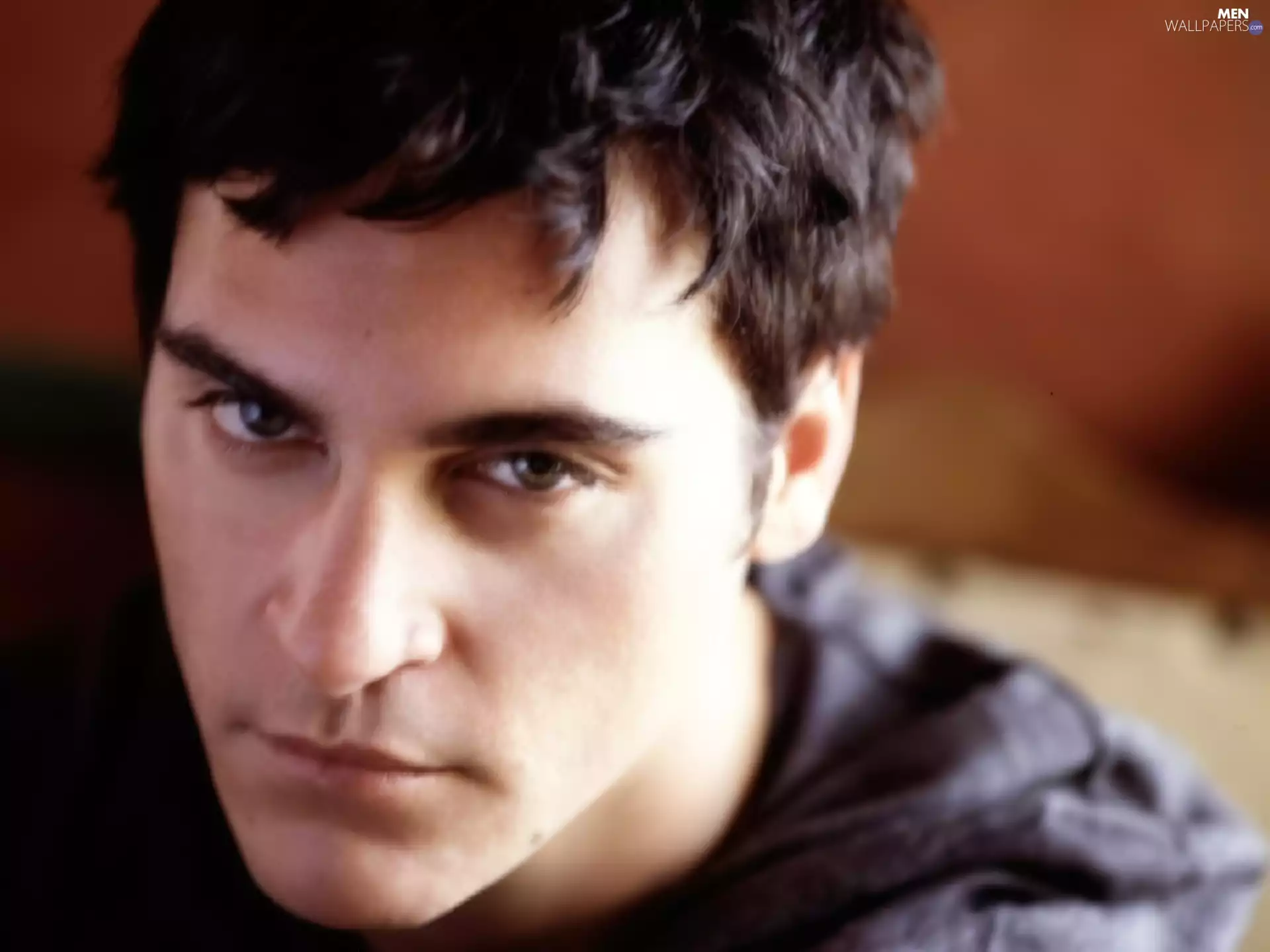 bright eyes, Joaquin Phoenix, dark hair