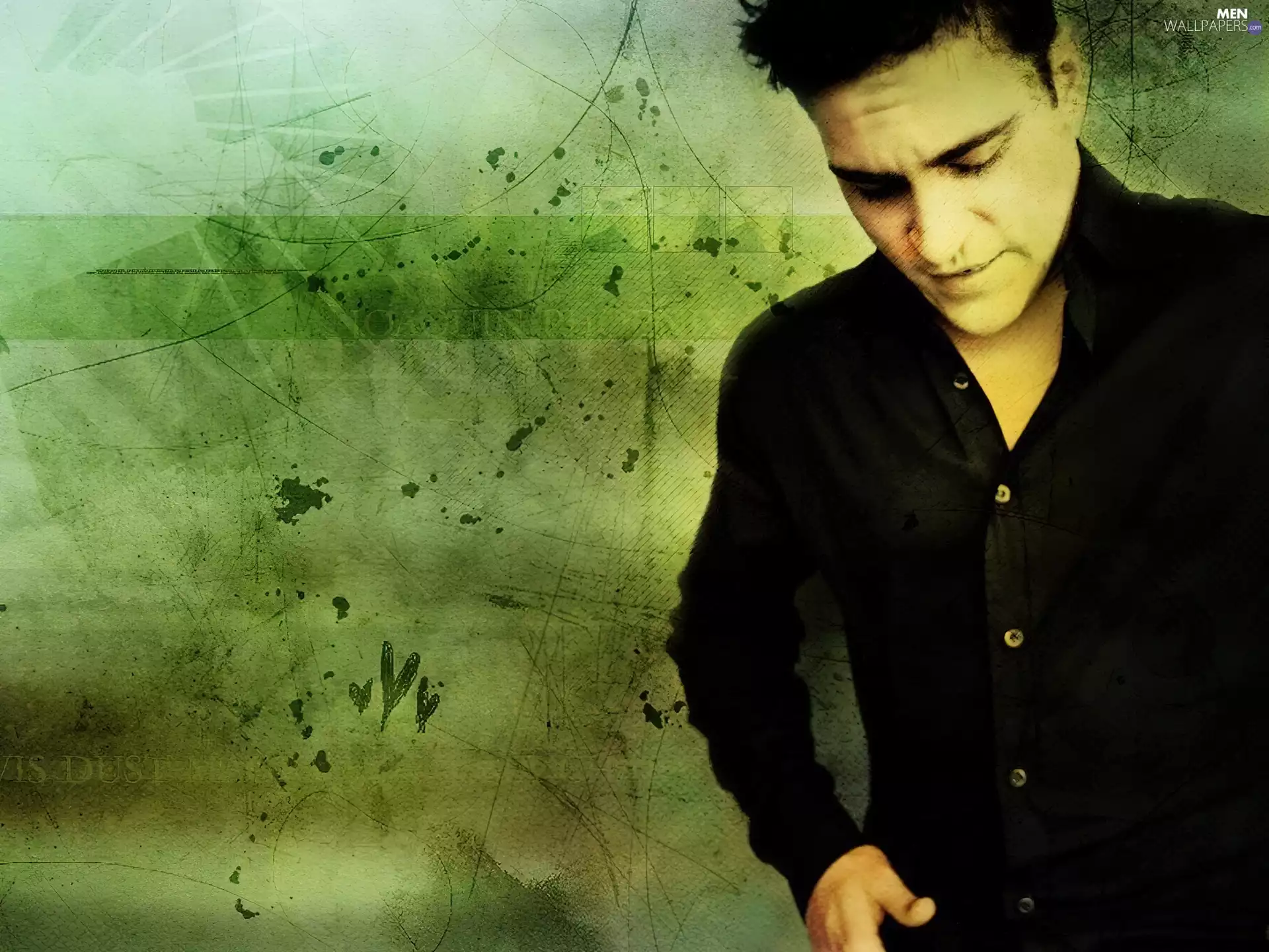 Joaquin Phoenix, black shirt