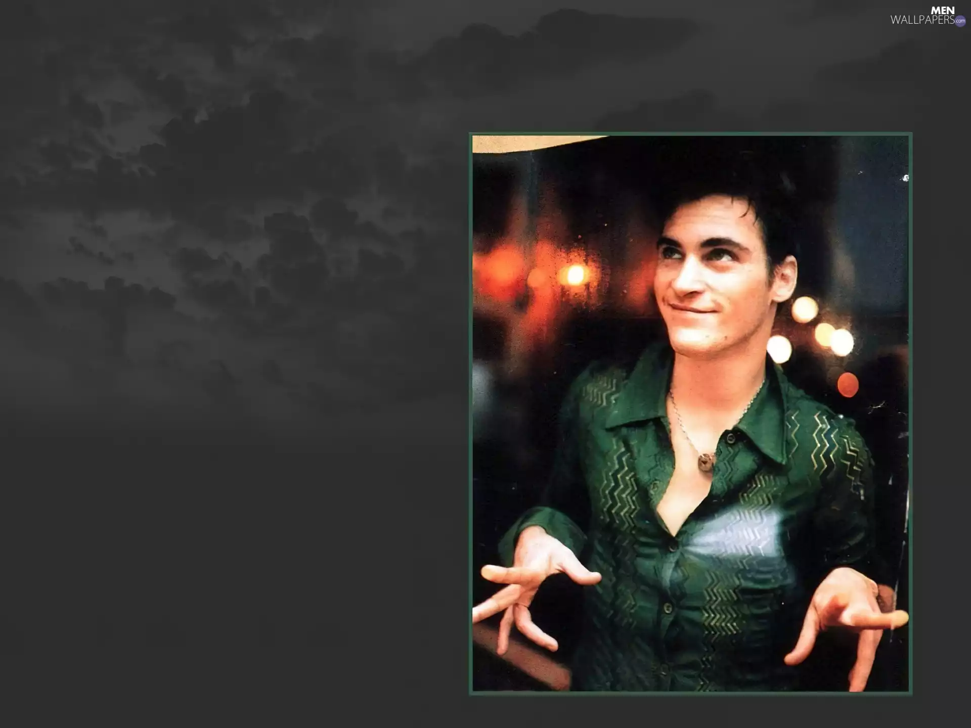 Joaquin Phoenix, green shirt