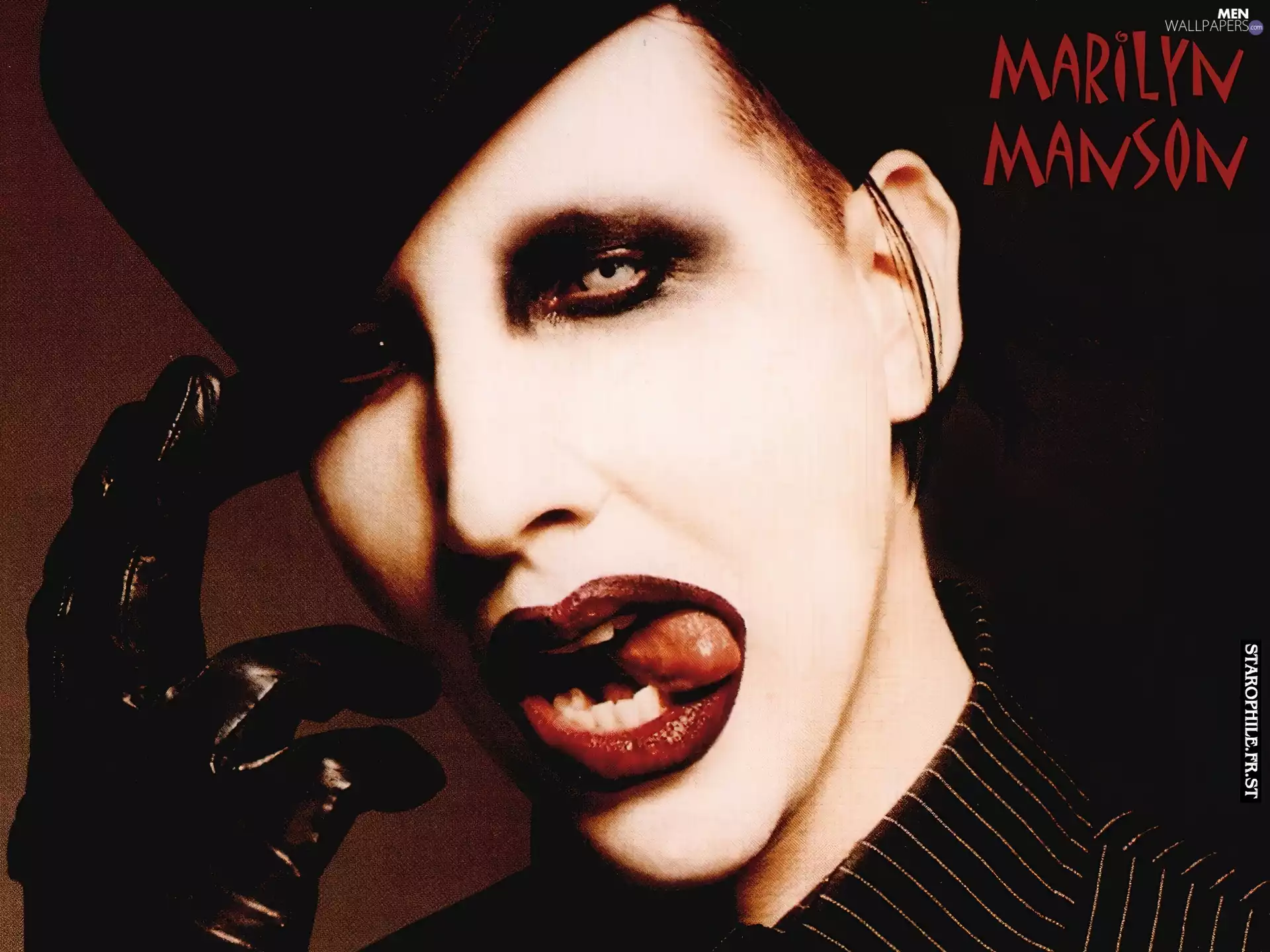 black, Handglove, Tounge, Teeth, Marilyn Manson