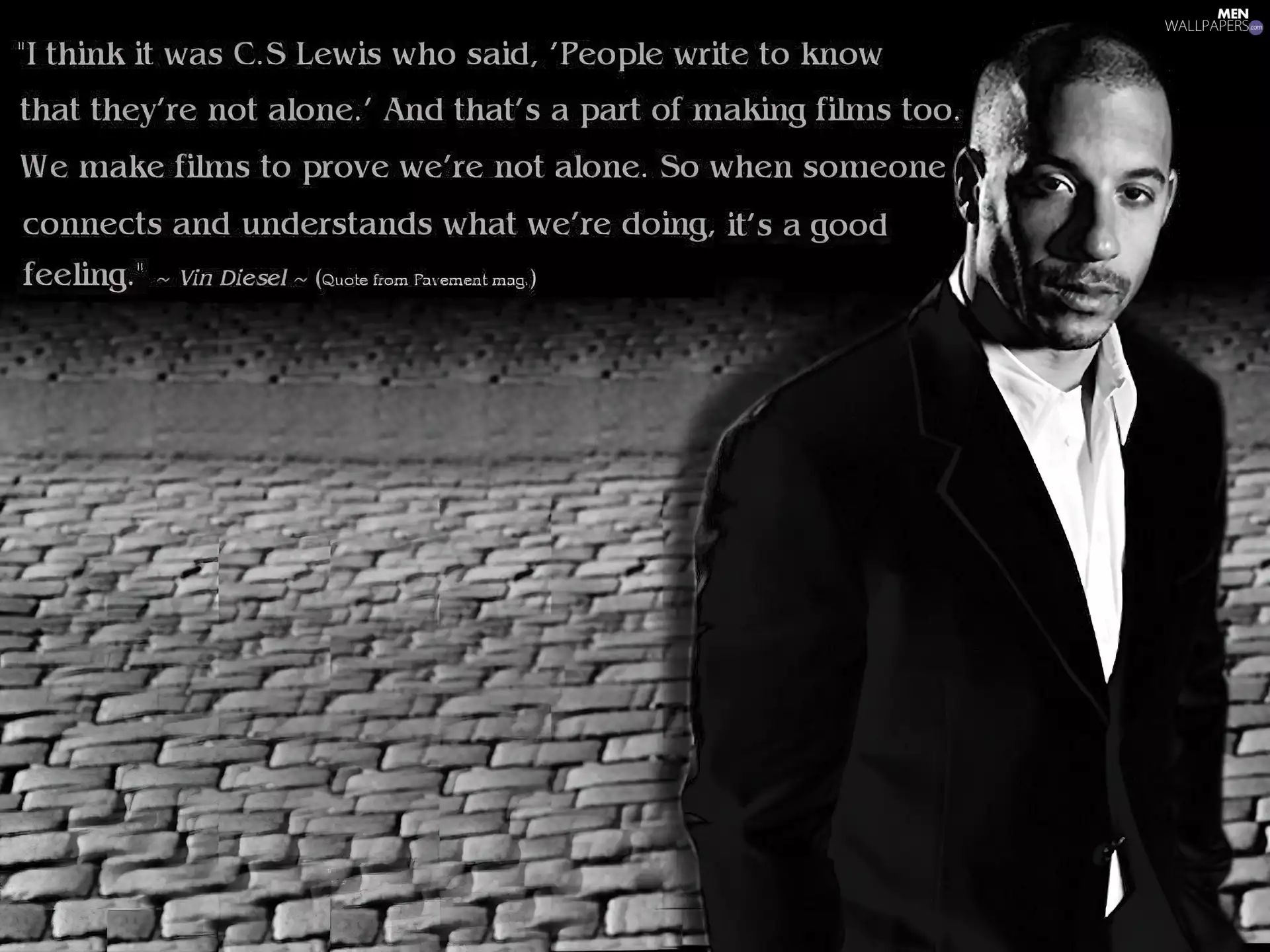 Coat, Vin Diesel, text