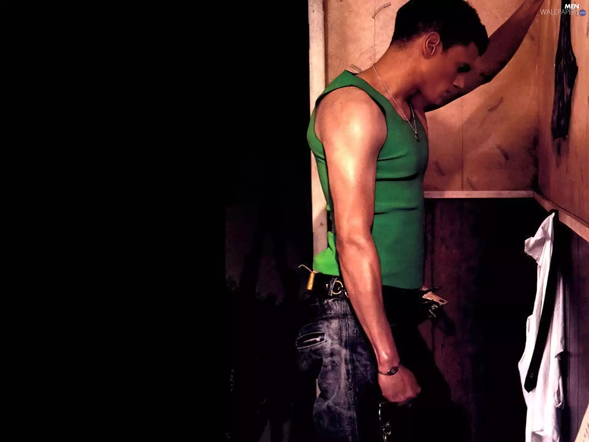 Wentworth Miller, green top