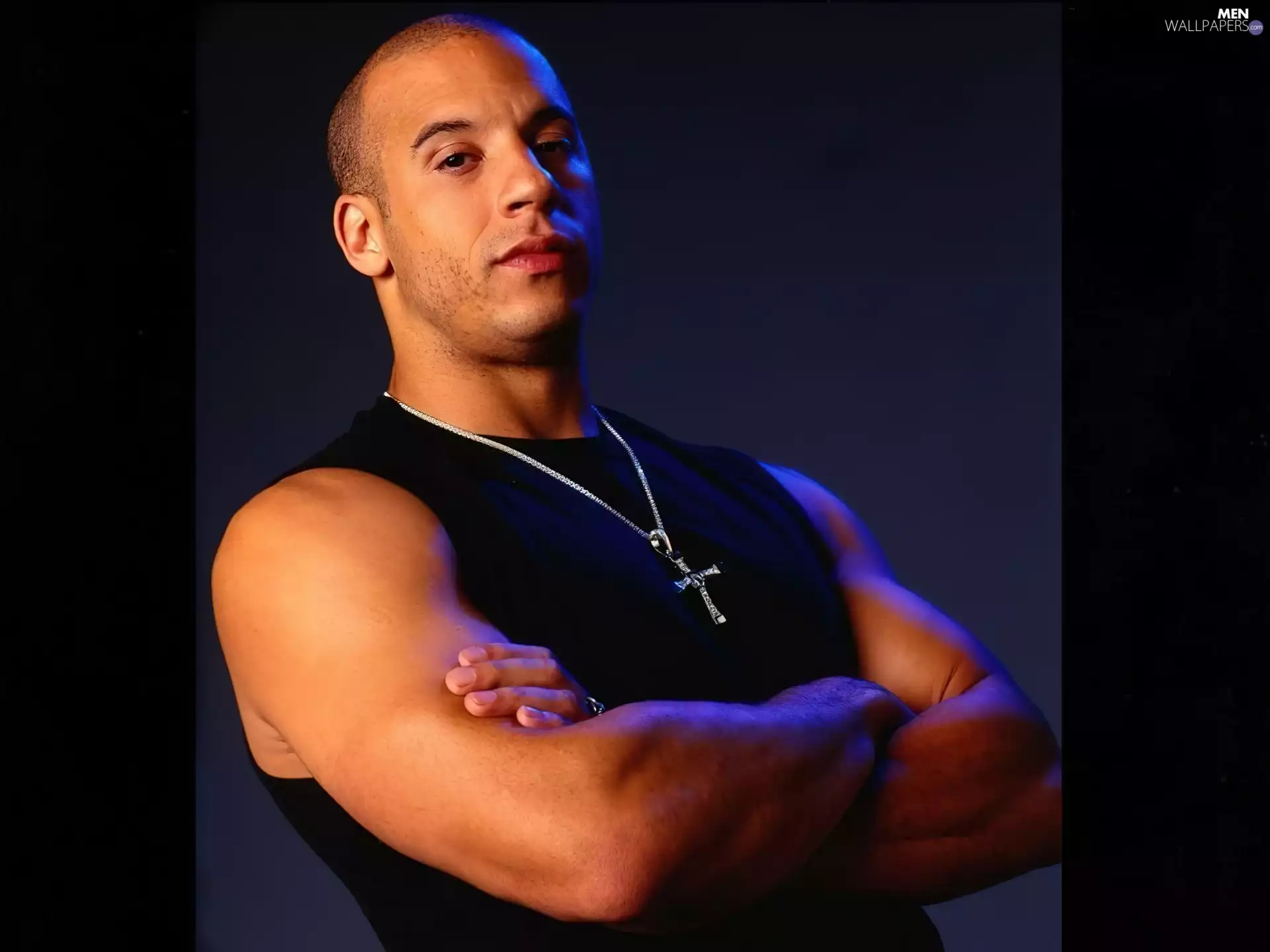 cross, Vin Diesel, neck chain