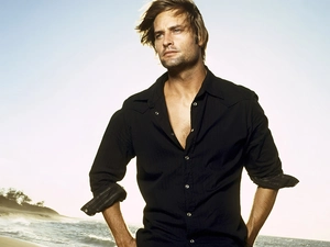 shirt, Josh Holloway, black