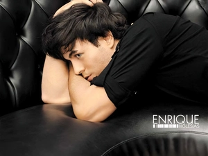 Sofa, Enrique Iglesias, black