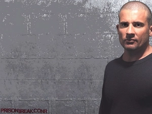 Dominic Purcell, shirt-blouse