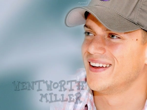Wentworth Miller, baseball cap