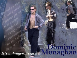 Glasses, Dominic Monaghan, unbuttoned shirt