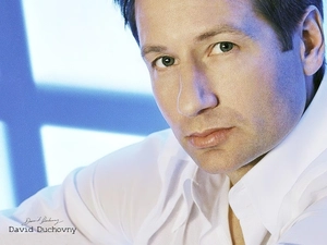 Green eyes, David Duchovny, white shirt