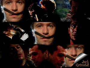 Gary Oldman, Blue eyes