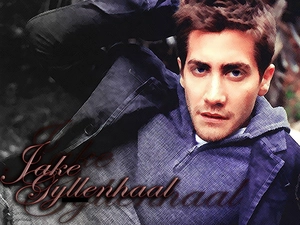 Jake Gyllenhaal, Blue eyes