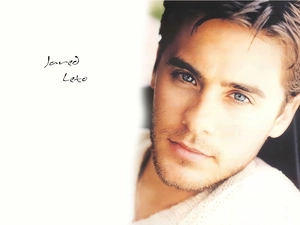 Jared Leto, Blue eyes