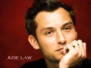 Jude Law, Blue eyes