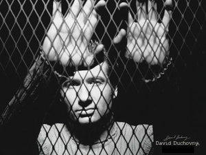 hands, David Duchovny, face