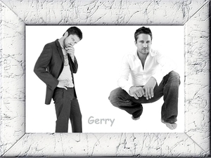 suite, Gerard Butler, white shirt