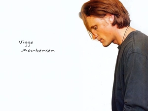 Viggo Mortensen, long hair