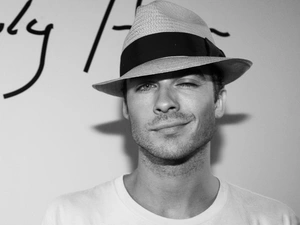 ian somerhalder, Hat