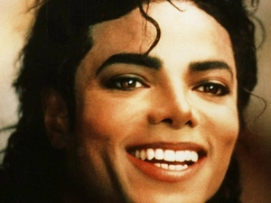 smiling, Michael Jackson