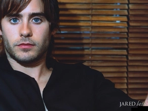 black shirt, Jared Leto, big eyes