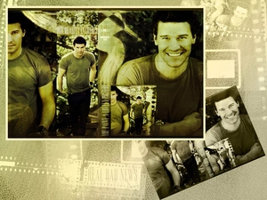 black pants, David Boreanaz, Smile