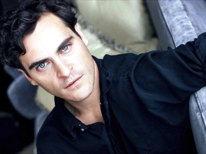 Curly hair, Joaquin Phoenix, Blue eyes