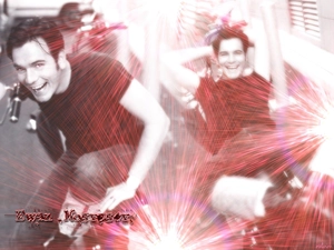 Ewan McGregor, Black shirt