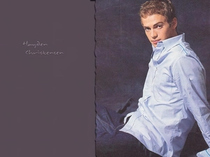 Hayden Christensen, clear shirt