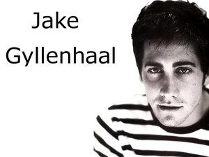 Jake Gyllenhaal, striped shirt