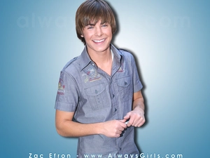 Zac Efron, blue shirt