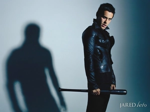 Jared Leto, Black Suit